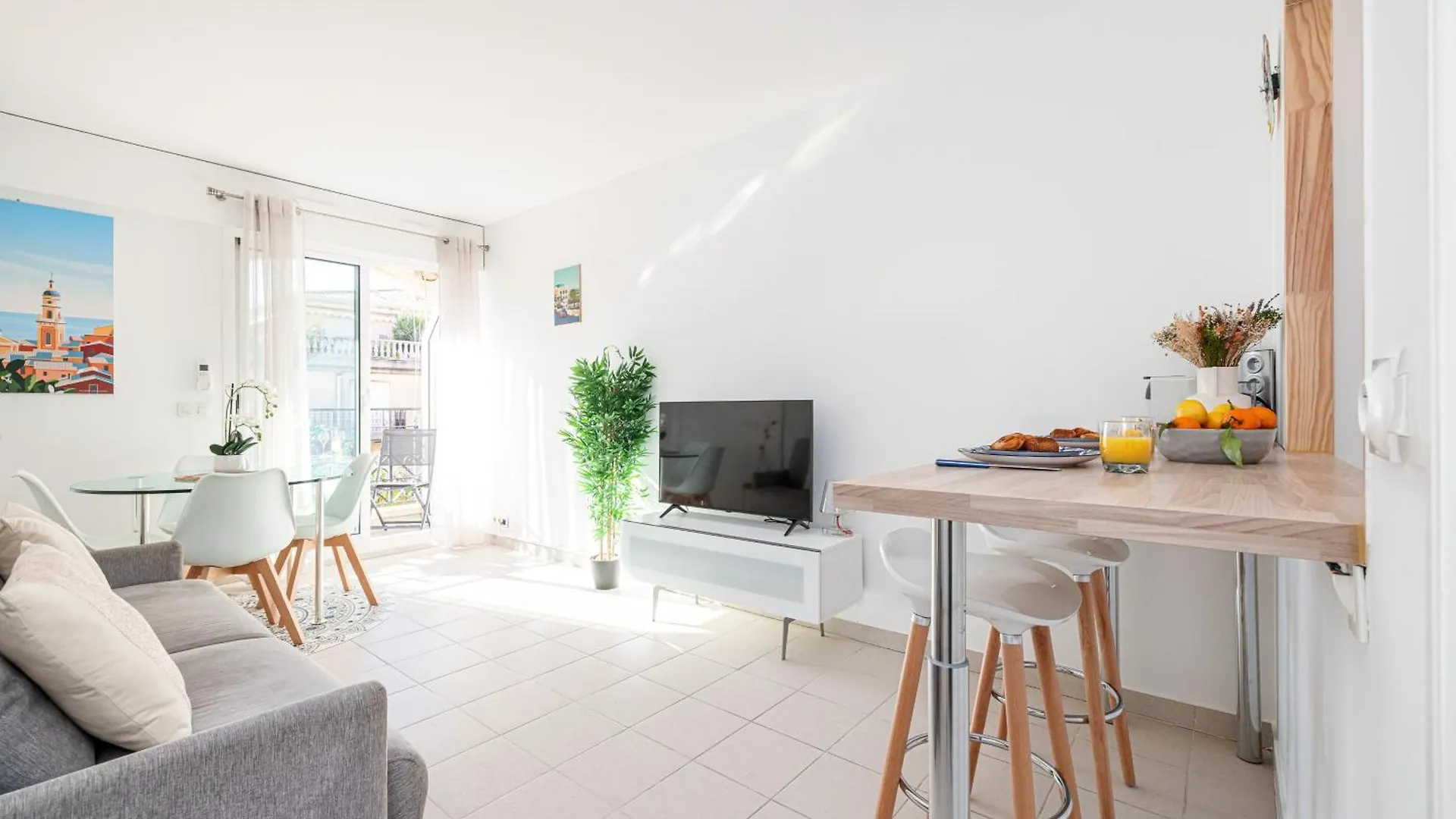 St.Roch : Vue Mer, Parking, Clim Menton Lägenhet
